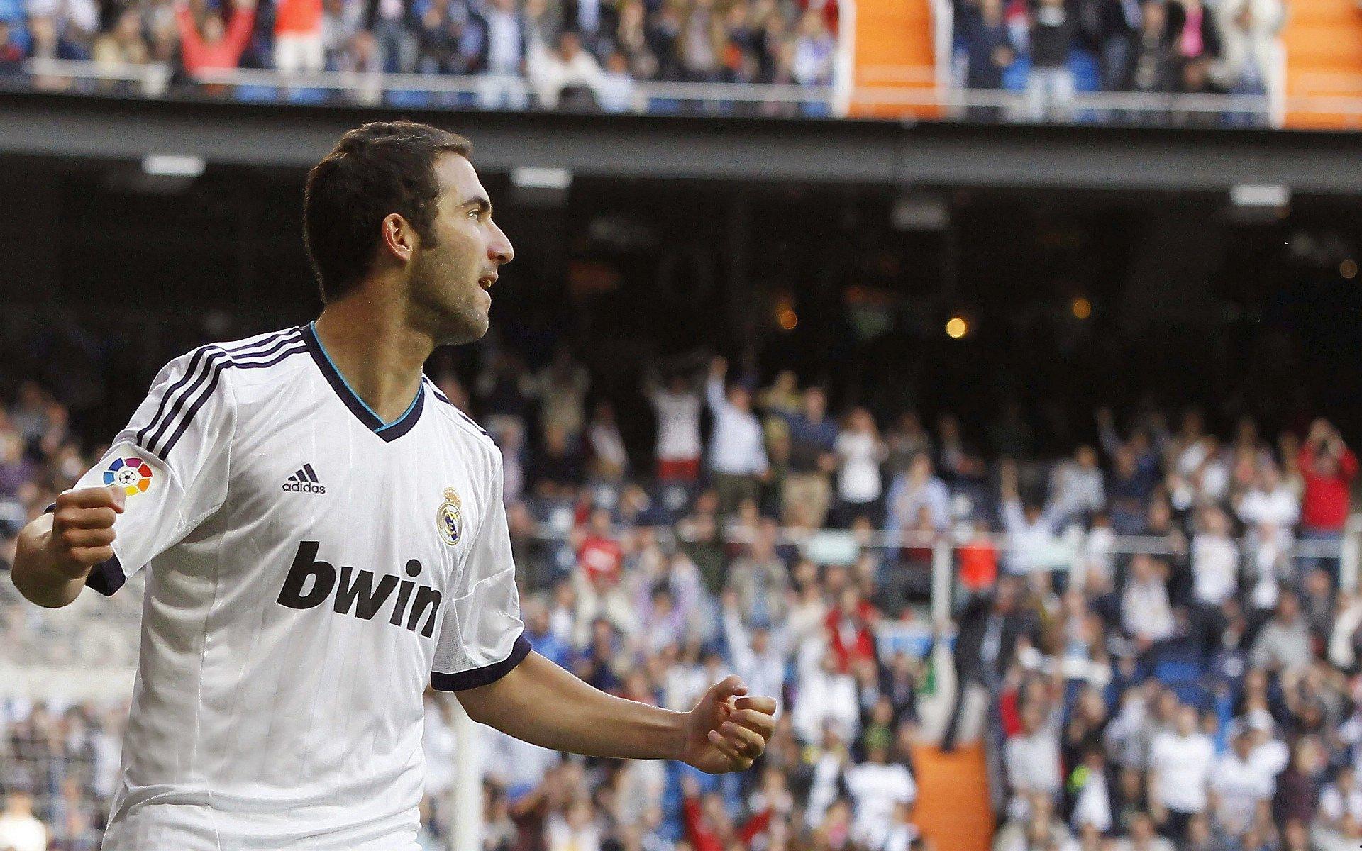 佩雷拉盛赞球队精神力量 王燊超斗士风范点燃赛场